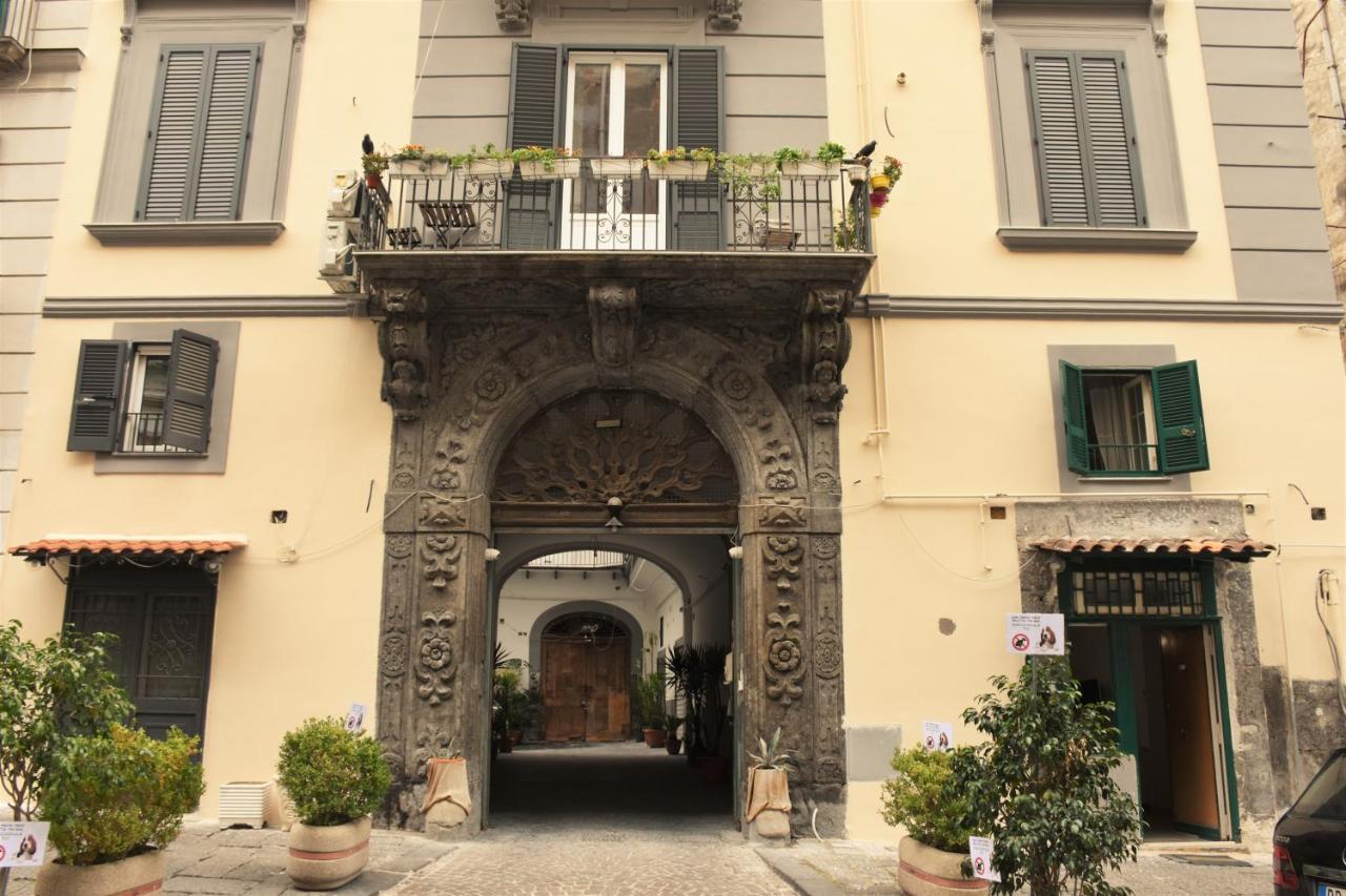 Varriale House Free Parking For Small Cars Only Naples Exterior photo