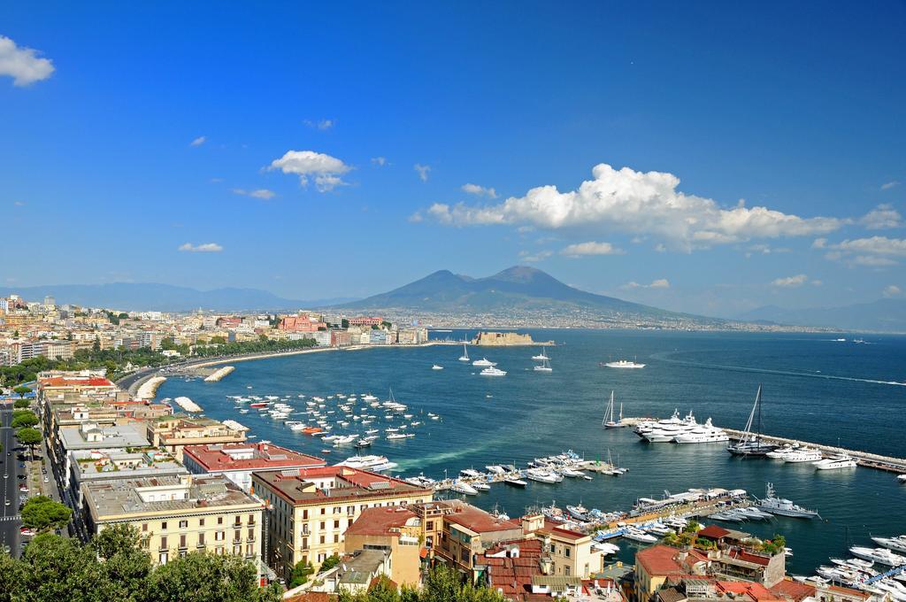 Varriale House Free Parking For Small Cars Only Naples Exterior photo